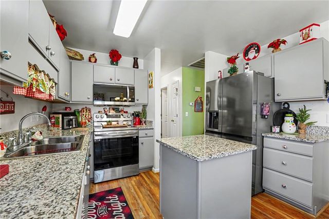 103 Wynbrook Court, Winston-salem, NC 27103