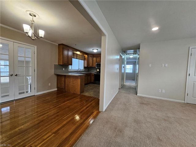 806 Burton ST, Hampton, VA 23666