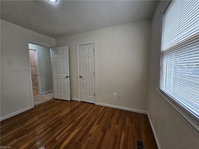 806 Burton ST, Hampton, VA 23666