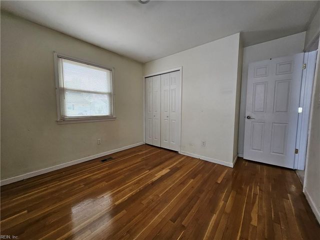 806 Burton ST, Hampton, VA 23666