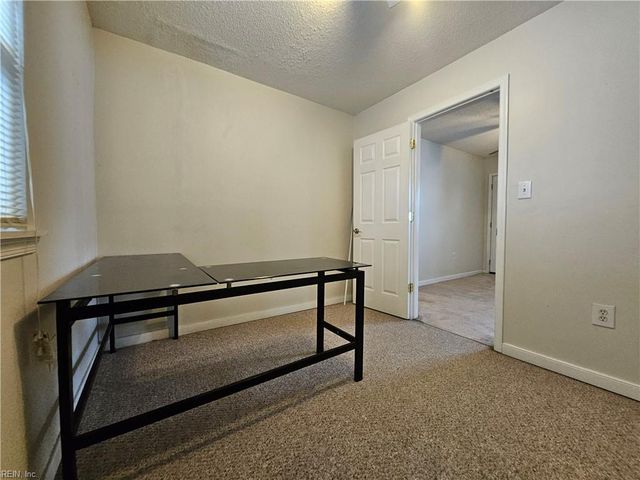 806 Burton ST, Hampton, VA 23666