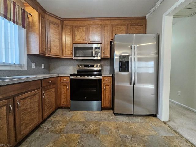 806 Burton ST, Hampton, VA 23666