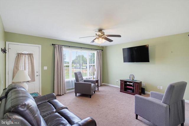 10228 BAYSIDE DR, Dover, DE 19901