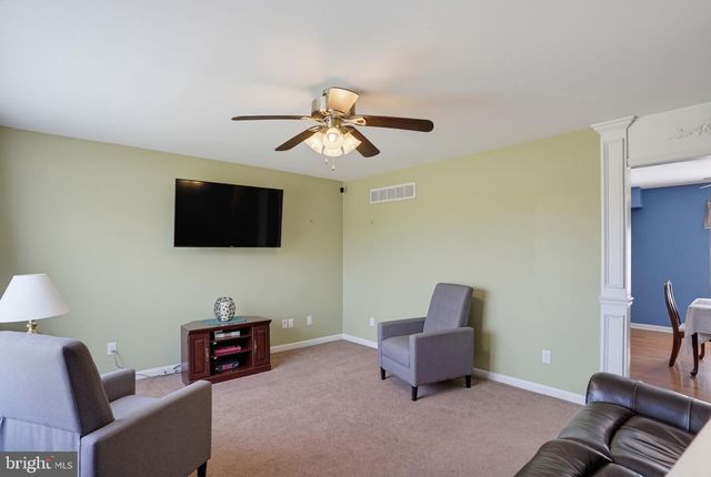 10228 BAYSIDE DR, Dover, DE 19901