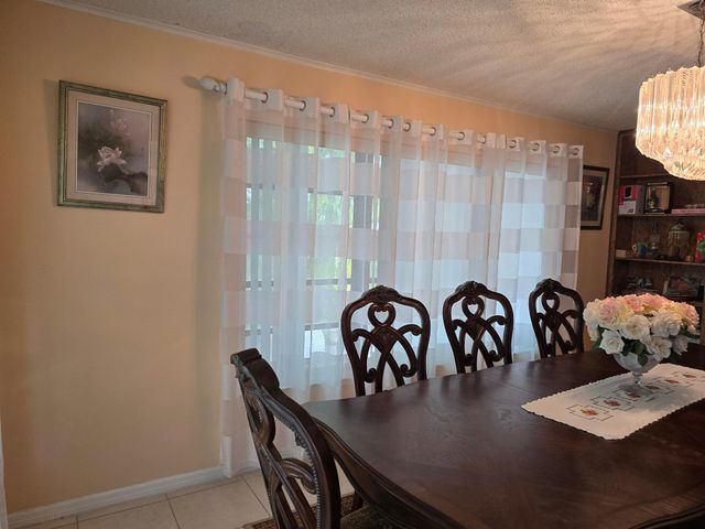 304 Knob Hill Boulevard, Boca Raton, FL 33431