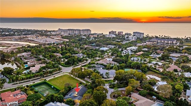 586 Yucca RD, Naples, FL 34102