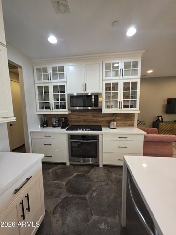 14590 W PASADENA Avenue, Litchfield Park, AZ 85340