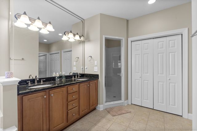 1438 Burnside Dr, Franklin, TN 37067