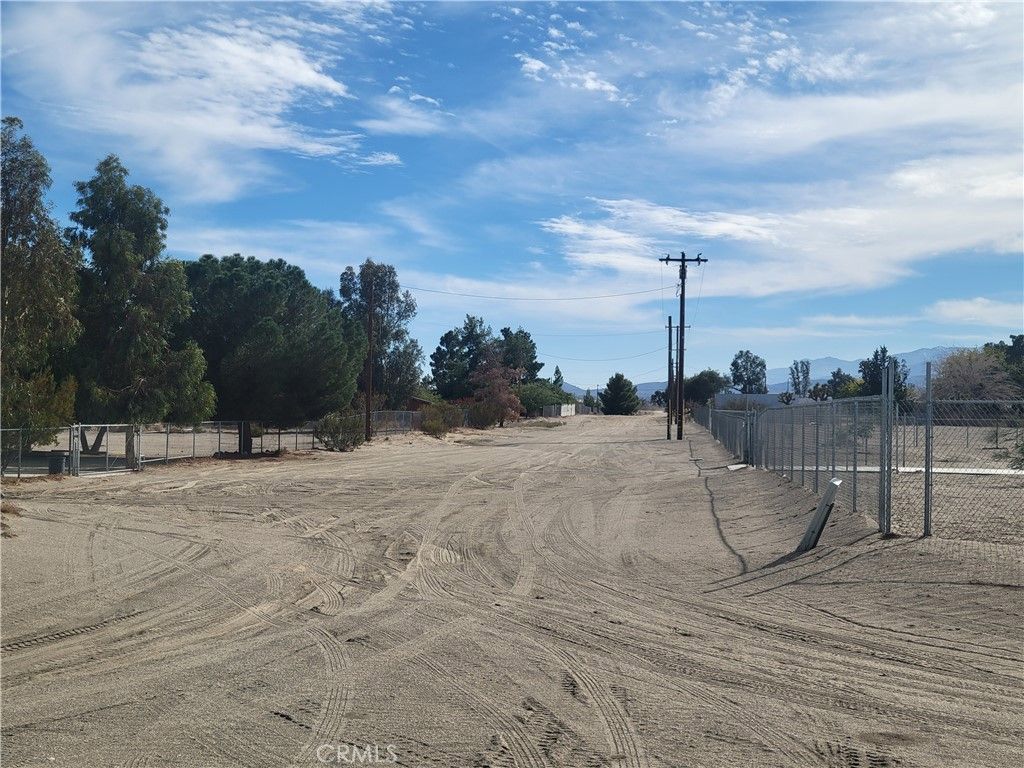 Image 11 of property listing at 0 South Street, Phelan, CA 92371