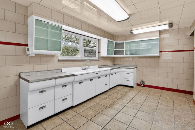 3665 S Meridian Street, Indianapolis, IN 46217
