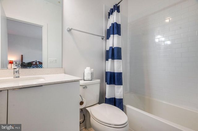 317 RIGGS PARK PL NE, Washington, DC 20011