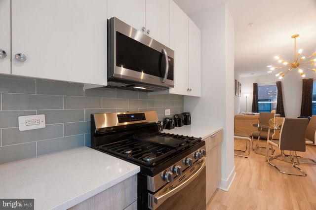 317 RIGGS PARK PL NE, Washington, DC 20011