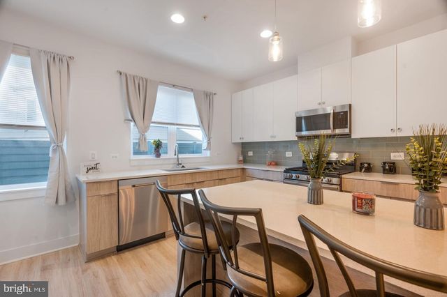 317 RIGGS PARK PL NE, Washington, DC 20011