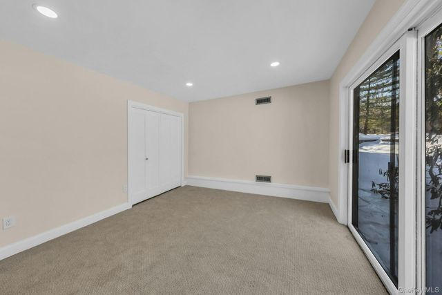 3 Willada Lane, Glen Cove, NY 11542