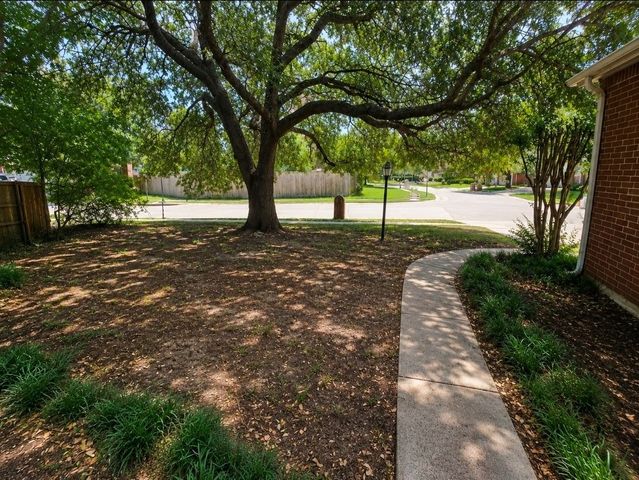 6701 Ashmont Drive, Plano, TX 75023