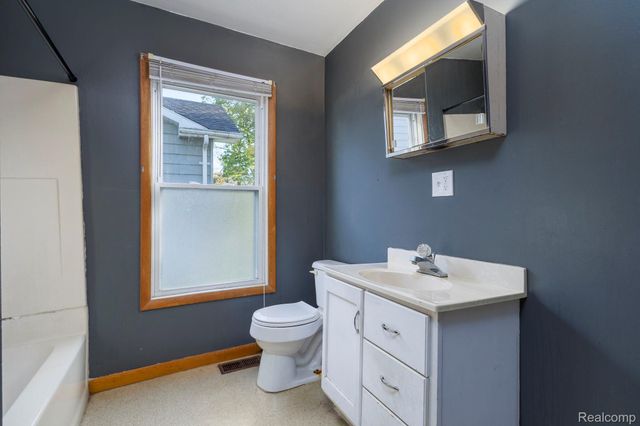 321 Cherry Street, Adrian, MI 49221