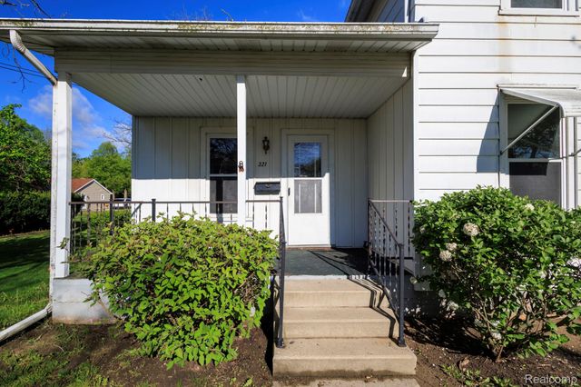 321 Cherry Street, Adrian, MI 49221