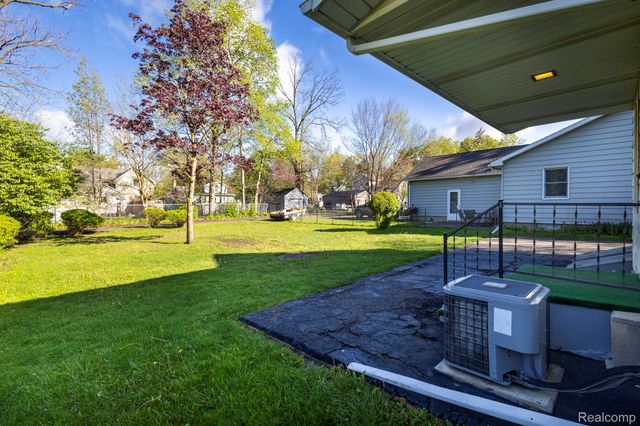 321 Cherry Street, Adrian, MI 49221