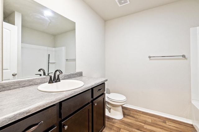 4016 Redberry Ct, Alexander, AR 72002