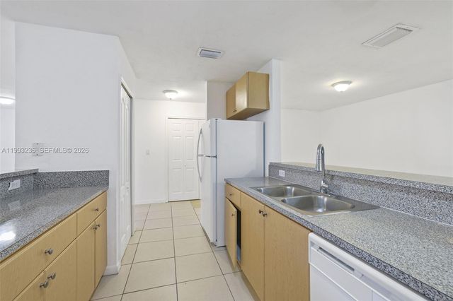 22721 SW 88th Pl 10-19, Cutler Bay, FL 33190