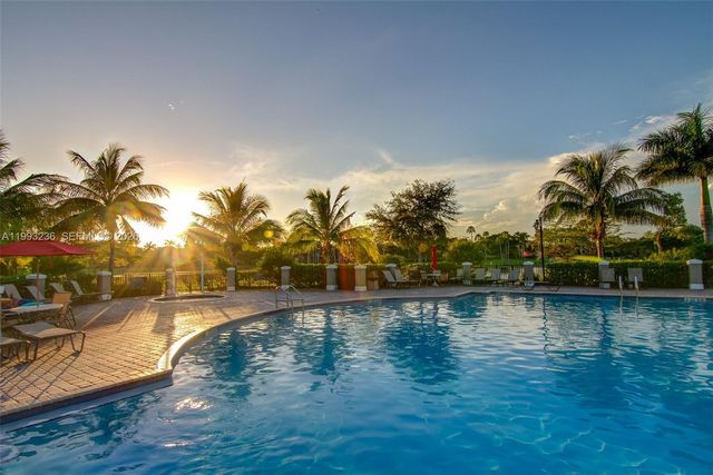 22721 SW 88th Pl 10-19, Cutler Bay, FL 33190