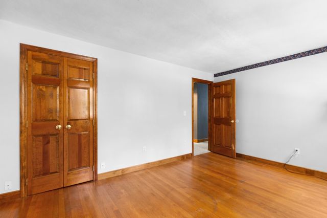 15 Johnson Rd, Avon, MA 02322