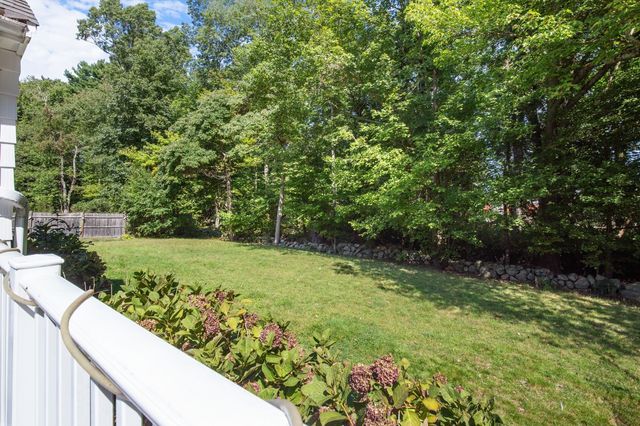 15 Johnson Rd, Avon, MA 02322