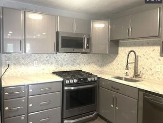 5 Karen Cir 17, Billerica, MA 01821