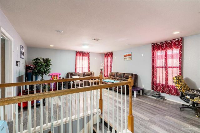 3808 Los Lagos Drive, Edinburg, TX 78542