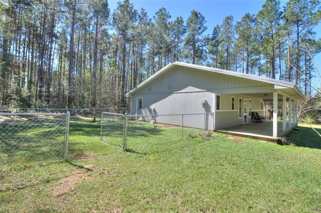 1815 Troy Johnson Road, Lufkin, TX 75901