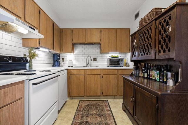 1131 Stringers Ridge Rd Apt 7H, Chattanooga, TN 37405