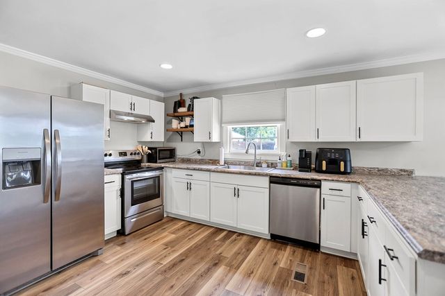 311 Folk Ave, Woodbury, GA 30293