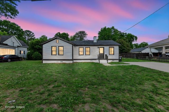 311 Folk Ave, Woodbury, GA 30293