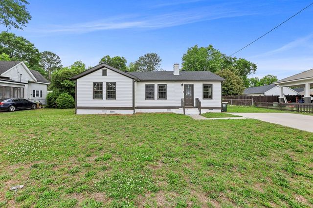 311 Folk Ave, Woodbury, GA 30293