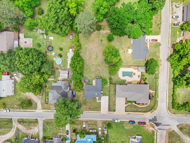 311 Folk Ave, Woodbury, GA 30293