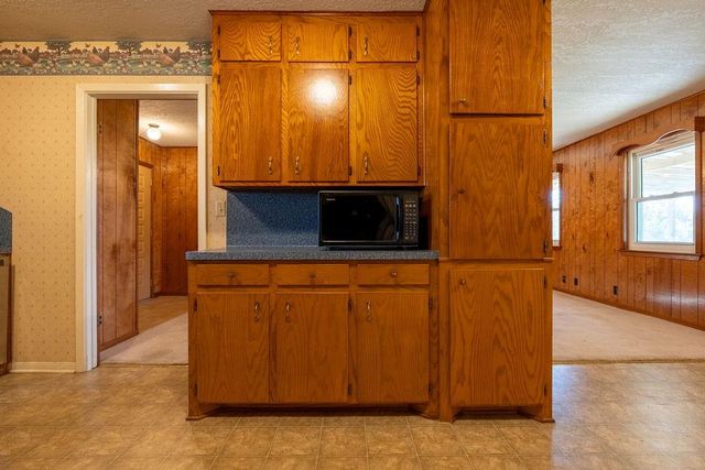 128 County Road 655, Brazoria, TX 77422