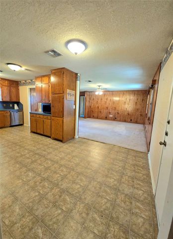 128 County Road 655, Brazoria, TX 77422