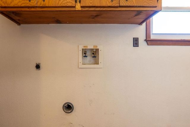 128 County Road 655, Brazoria, TX 77422