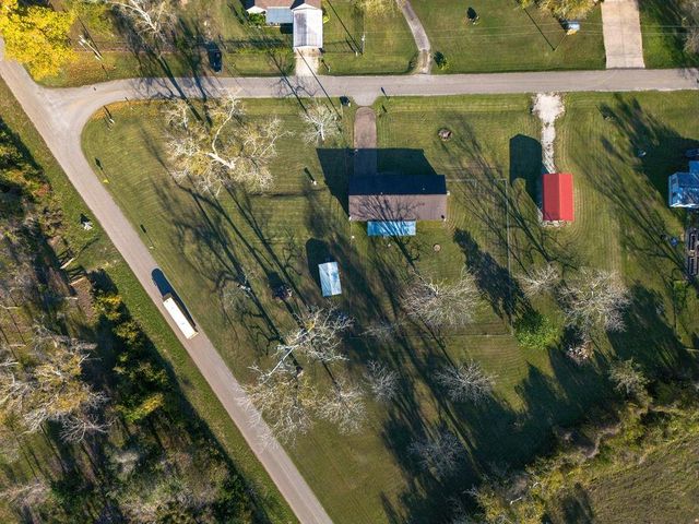 128 County Road 655, Brazoria, TX 77422