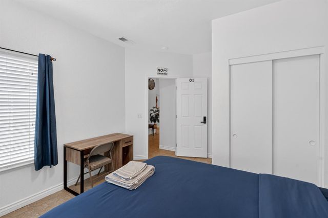 8148 Silverleaf Way, Sacramento, CA 95829