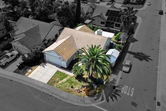 8148 Silverleaf Way, Sacramento, CA 95829