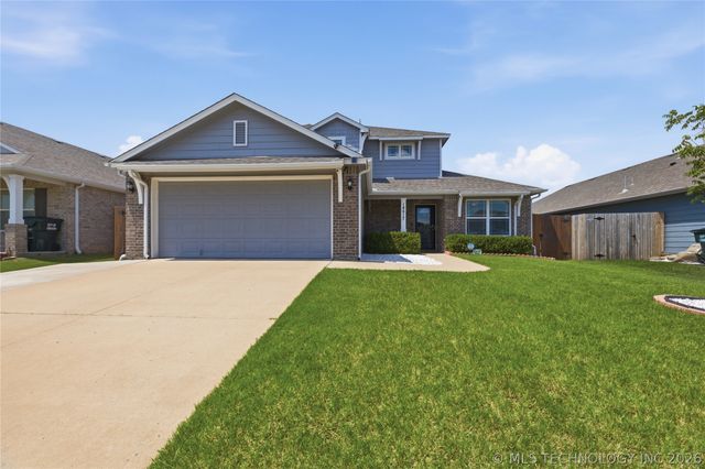 14617 E 112th Place, Owasso, OK 74055