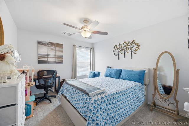 14617 E 112th Place, Owasso, OK 74055