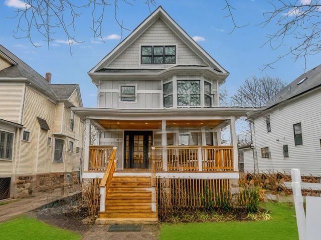 3817 N Lowell Avenue, Chicago, IL 60641