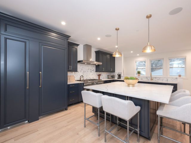 3817 N Lowell Avenue, Chicago, IL 60641