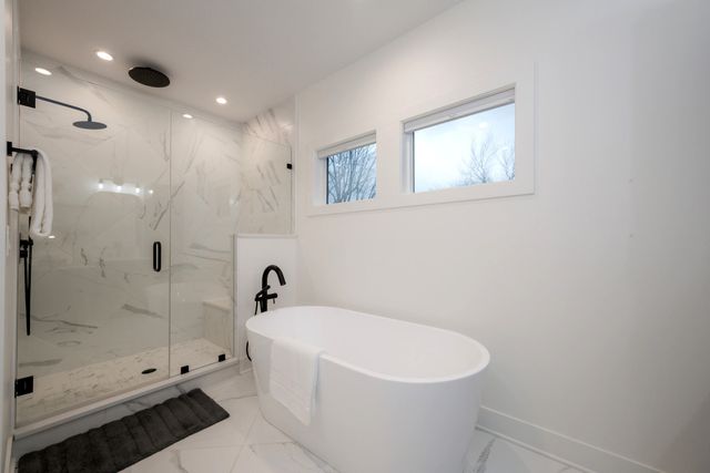 3817 N Lowell Avenue, Chicago, IL 60641