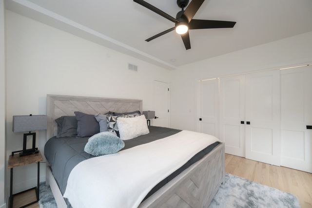 3817 N Lowell Avenue, Chicago, IL 60641