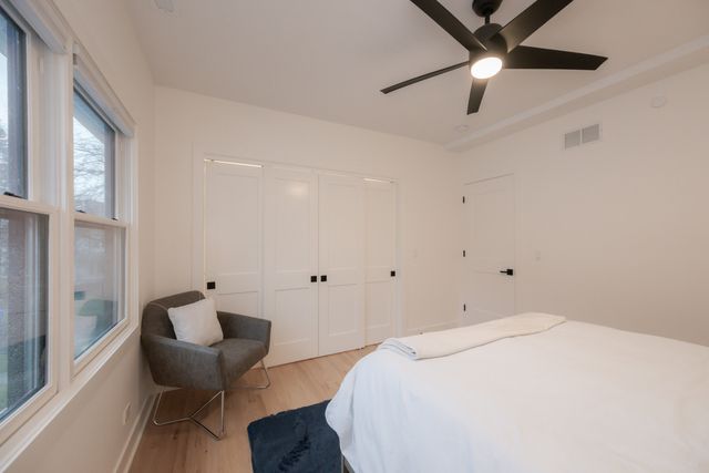 3817 N Lowell Avenue, Chicago, IL 60641