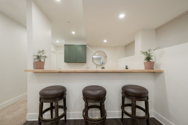 3817 N Lowell Avenue, Chicago, IL 60641