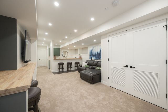 3817 N Lowell Avenue, Chicago, IL 60641